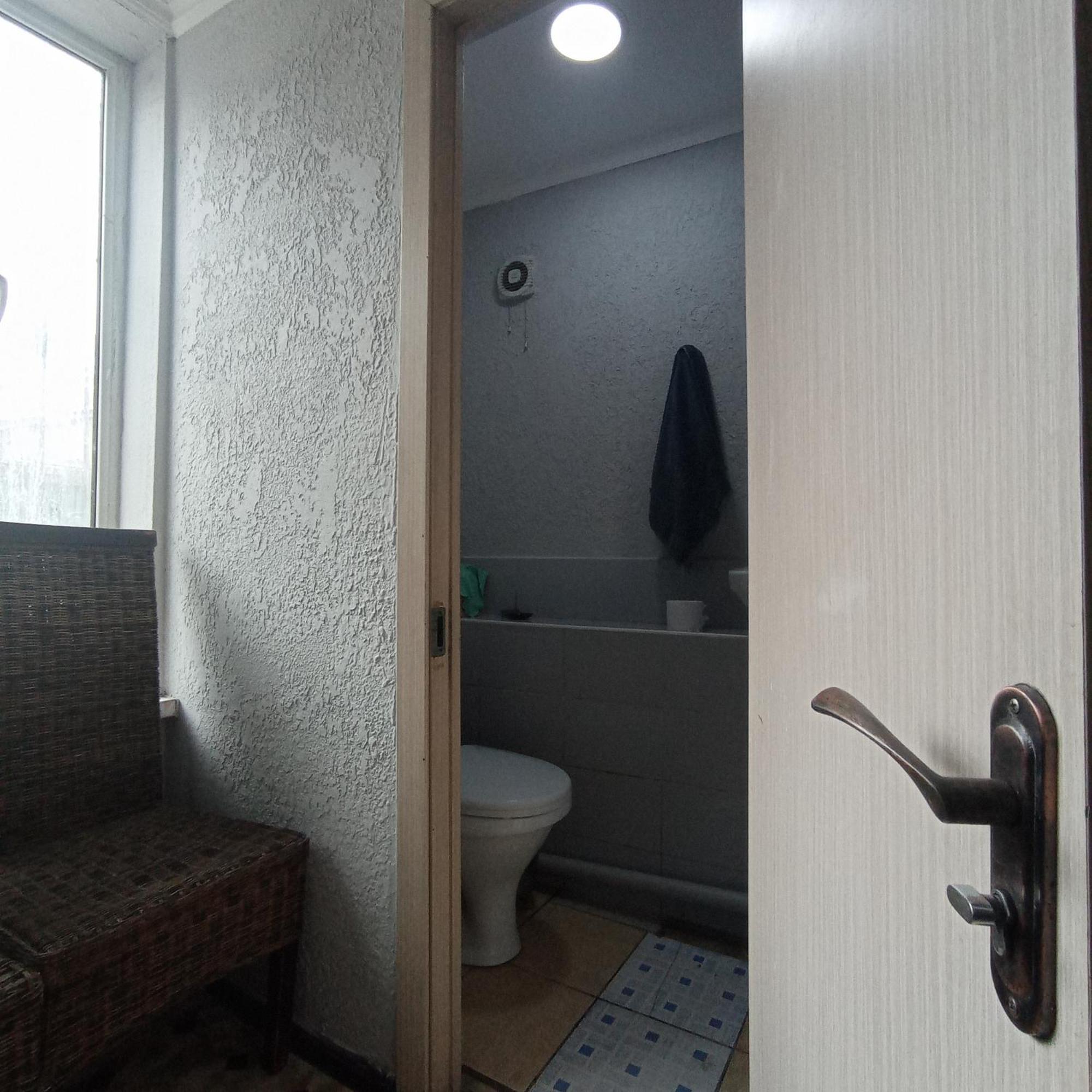 Kgb Home Hostel Biškek Exteriér fotografie